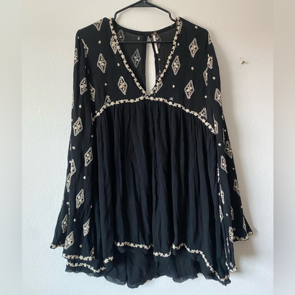 Boho Free People Tunic With Open Back and Bell Sleeves